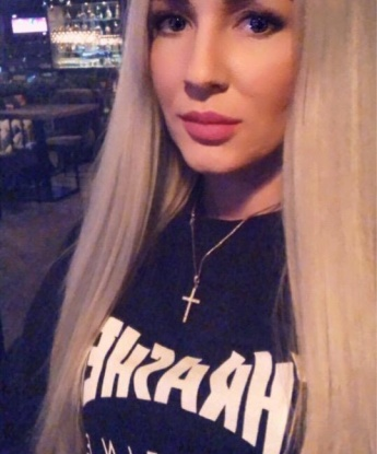 Я нежная и опытная индивидуалка 💋 Живу в Москве и моя задача - доставить тебе незабываемое удовольствие 🌹 Я креативная и открытая к новым экспериментам, всегда готова исполнить твои фантазии 💫 Мои услуги включают не только классический секс, но и эротический массаж, секс игрушки, стриптиз и многое другое 😈 У меня есть отличные отзывы от моих клиентов, которые оценили мою страсть и профессионализм 😉 В моих фото нет фальши, я настоящая и сексуальная красотка, которая готова стать твоей мечтой на время встречи 🌟 Не упускай возможность провести время со мной – ты не пожалеешь! 💕 Алина